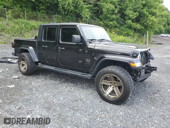 2021 Jeep Gladiator Sport S with VIN 1C6JJTAG4ML583148, listed as a Copart auction lot 59790835 with 48,623 mi miles and Salvage title. Bid and sale history available at DreamBid. Image 4.