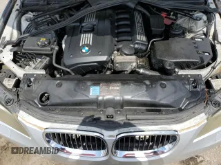 2009 BMW 5 Series 528i with VIN WBANU53599C119141, listed as a Copart auction lot 53888465 with 203,859 mi miles and Clean Title. Bid and sale history available at carsss.com. Image 11.