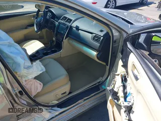 2017 Toyota Camry XLE z VIN 4T1BF1FK3HU786219, wystawiony jako IAAI lot #42097020 z przebiegiem 73 225 mil mil oraz . Historia ofert i sprzedaży dostępna na DreamBid. Obrazek 5.