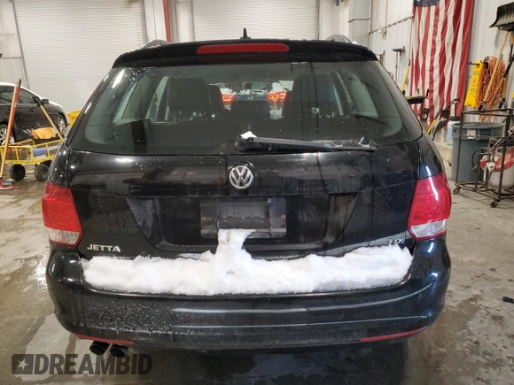 2011 Volkswagen Jetta with VIN 3VWML8AJ9BM660579, listed as a Copart auction lot 86013614 with 95,037 mi miles and Clean title. Bid and sale history available at DreamBid. Image 6.