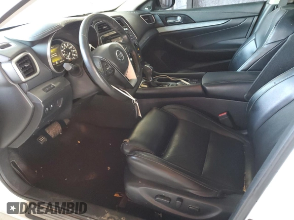 2018 Nissan Maxima SL z VIN 1N4AA6AP4JC368929, wystawiony jako Copart lot #53973035 z przebiegiem 100 172 mil mil oraz Szkoda całkowita • Salvage title. Historia ofert i sprzedaży dostępna na DreamBid. Obrazek 7.