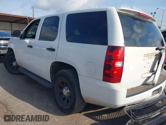 2013 Chevrolet Tahoe Commercial with VIN 1GNLC2E06DR273218, listed as a IAAI auction lot 42459013 with 181,495 mi miles and . Bid and sale history available at DreamBid. Image 3.