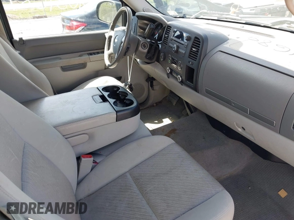 2012 Chevrolet Silverado 1500 LT with VIN 1GCPKSE72CF207419, listed as a IAAI auction lot 42051689 with 251,419 mi miles and . Bid and sale history available at DreamBid. Image 5.