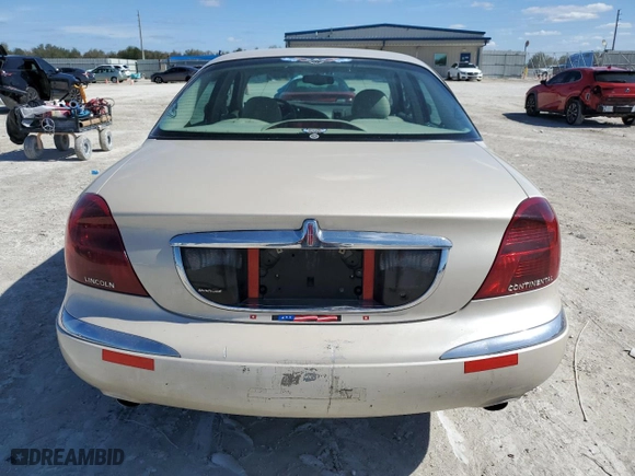 2002 Lincoln Continental with VIN 1LNHM97V82Y671963, listed as a Copart auction lot 42771995 with 157,788 mi miles and Non Repairable. Bid and sale history available at carsss.com. Image 6.