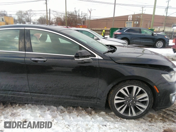 2020 Lincoln MKZ Reserve with VIN 3LN6L5F91LR604094, listed as a IAAI auction lot 41574599 with 72,508 mi miles. Bid and sale history available at carsss.com. Image 13.