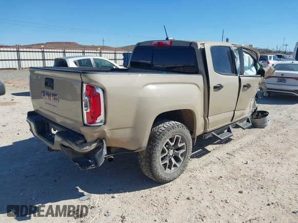 2022 GMC Canyon 4WD AT4 with VIN 1GTG6FENXN1209168, listed as a IAAI auction lot 41395982 with 39,779 mi miles and . Bid and sale history available at carsss.com. Image 4.