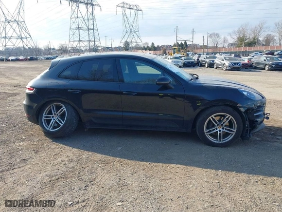 2019 Porsche Macan with VIN WP1AA2A57KLB07005, listed as a IAAI auction lot 41687951 with NaN miles. Bid and sale history available at carsss.com. Image 14.
