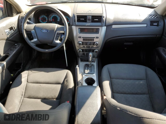 2010 Ford Fusion SE с VIN 3FAHP0HA0AR200315, выставлен на аукционе Copart как лот 58431505 с пробегом 247 859 миль миль и Чистый • Clean title. История ставок и продаж доступна на DreamBid. Изображение 8.