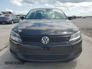 2012 Volkswagen Jetta SE with VIN 3VWDX7AJ3CM338441, listed as a Copart auction lot 60853055 with 151,075 mi miles and Salvage title. Bid and sale history available at DreamBid. Image 5.