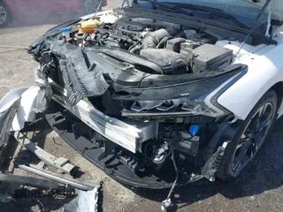 2024 Kia K5 GT-Line z VIN 5XXG64J20RG234249, wystawiony jako IAAI lot #41823685 z przebiegiem 33 168 mil mil oraz . Historia ofert i sprzedaży dostępna na DreamBid. Obrazek 6.