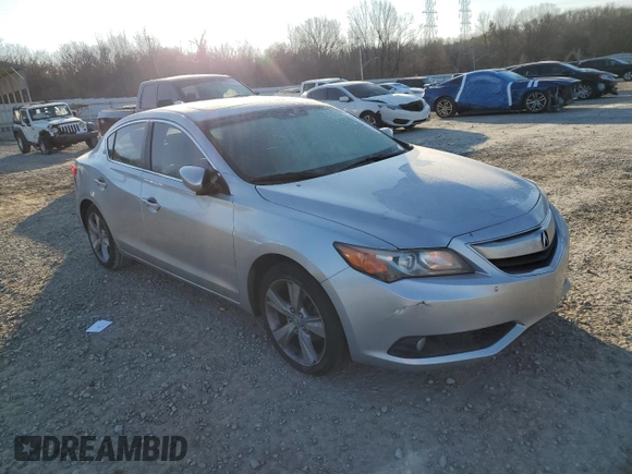 2014 Acura ILX Tech Pkg with VIN 19VDE1F79EE013494, listed as a Copart auction lot 42057135 with 154,046 mi miles and Clean Title. Bid and sale history available at carsss.com. Image 4.