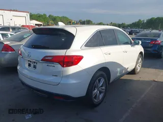 2015 Acura RDX with VIN 5J8TB4H35FL014658, listed as a IAAI auction lot 42034673 with 1 mi miles. Bid and sale history available at carsss.com. Image 4.