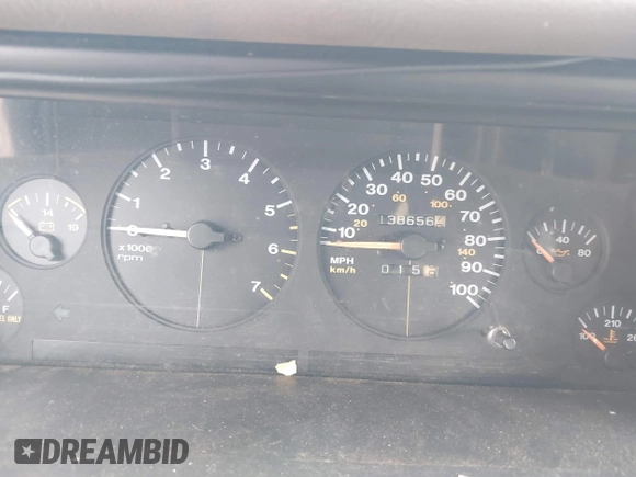 1994 Jeep Grand Cherokee Laredo z VIN 1J4GZ58Y1RC265589, wystawiony jako IAAI lot #42142226 z przebiegiem 138 656 mil mil oraz . Historia ofert i sprzedaży dostępna na DreamBid. Obrazek 7.