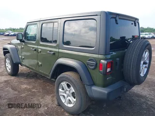 2021 Jeep Wrangler Unlimited Willys with VIN 1C4HJXDM9MW577585, listed as a IAAI auction lot 41739499 with 47,076 mi miles and . Bid and sale history available at DreamBid. Image 3.