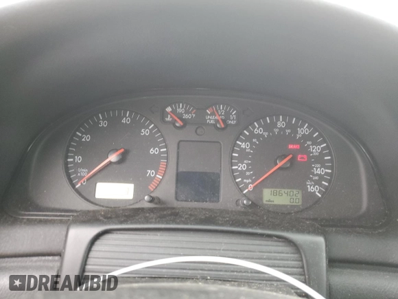 2000 Volkswagen Passat с VIN WVWMA23B5YP299351, выставлен на аукционе Copart как лот 44905385 с пробегом 186 402 миль миль и Чистый • Clean title. История ставок и продаж доступна на DreamBid. Изображение 9.