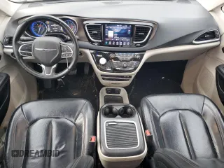 2018 Chrysler Pacifica Touring L Plus z VIN 2C4RC1EG3JR132641, wystawiony jako Copart lot #51696475 z przebiegiem 120 678 mil mil oraz Tytuł czysty. Historia ofert i sprzedaży dostępna na DreamBid. Obrazek 8.