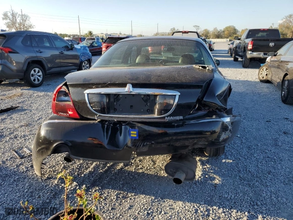 2001 Lincoln Continental with VIN 1LNHM97V71Y698831, listed as a Copart auction lot 45175105 with 97,671 mi miles and Salvage Title. Bid and sale history available at carsss.com. Image 6.