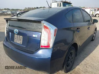 2015 Toyota Prius Four with VIN JTDKN3DU8F0396910, listed as a IAAI auction lot 41872975 with 203,374 mi miles. Bid and sale history available at carsss.com. Image 20.