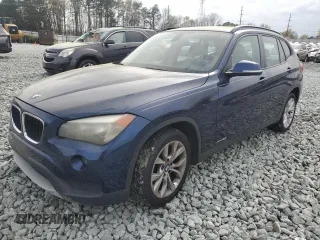 2014 BMW X1 xDrive28i with VIN WBAVL1C53EVY10594, listed as a Copart auction lot 51332745 with 163,134 mi miles and Clean Title. Bid and sale history available at carsss.com. Image 1.