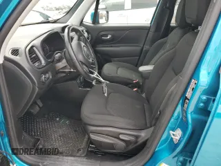 2020 Jeep Renegade Latitude with VIN ZACNJBBB0LPL34764, listed as a Copart auction lot 64985704 with 82,443 mi miles and Salvage title. Bid and sale history available at DreamBid. Image 7.