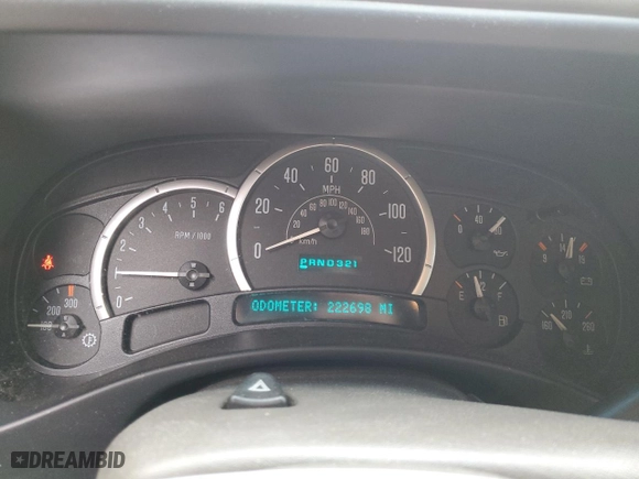 2004 Cadillac Escalade with VIN 1GYEK63N74R232309, listed as a Copart auction lot 53099795 with 222,698 mi miles and Salvage Title. Bid and sale history available at carsss.com. Image 9.