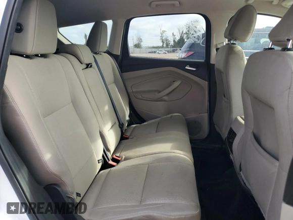 2019 Ford Escape SE z VIN 1FMCU9GD9KUA02481, wystawiony jako Copart lot #57919925 z przebiegiem 63 874 mil mil oraz Czysty tytuł • Clean title. Historia ofert i sprzedaży dostępna na DreamBid. Obrazek 11.
