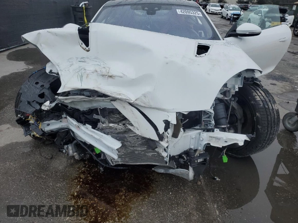 2020 Jaguar F-Type with VIN SAJD51EE2LCK68873, listed as a Copart auction lot 42095325 with 8,423 mi miles and Non Repairable. Bid and sale history available at DreamBid. Image 11.