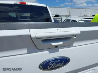 2020 Ford F-150 XL with VIN 1FTEW1EP3LKD31048, listed as a IAAI auction lot 41916758 with 208,271 mi miles. Bid and sale history available at carsss.com. Image 6.