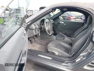 2008 Porsche Boxster with VIN WP0CA29878U711309, listed as a IAAI auction lot 41705996 with 73,495 mi miles. Bid and sale history available at carsss.com. Image 8.