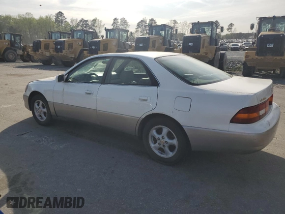 1998 Lexus ES 300 z VIN JT8BF28G4W0091267, wystawiony jako Copart lot #51188585 z przebiegiem Nie podano mil oraz Czysty tytuł • Clean title. Historia ofert i sprzedaży dostępna na DreamBid. Obrazek 2.