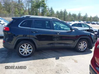 2014 Jeep Cherokee Limited with VIN 1C4PJMDS7EW247020, listed as a IAAI auction lot 42081243 with 46,499 mi miles. Bid and sale history available at carsss.com. Image 13.