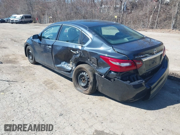2018 Nissan Altima 2.5 SR with VIN 1N4AL3APXJC120564, listed as a IAAI auction lot 41769315 with 143,587 mi miles. Bid and sale history available at carsss.com. Image 3.