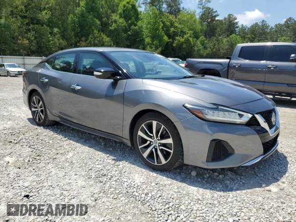 2020 Nissan Maxima SV z VIN 1N4AA6CV6LC366694, wystawiony jako Copart lot #56389315 z przebiegiem 116 615 mil mil oraz Szkoda całkowita • Salvage title. Historia ofert i sprzedaży dostępna na DreamBid. Obrazek 4.