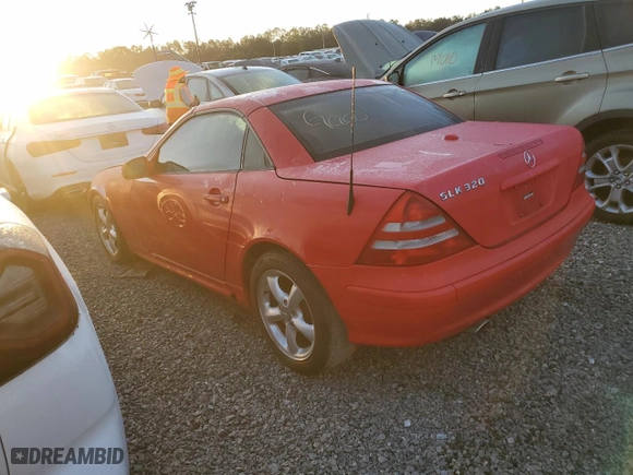 2002 Mercedes-Benz SLK-Class 3.2L with VIN WDBKK65F22F250437, listed as a Copart auction lot 82409184 with 0 mi miles and Non Repairable. Bid and sale history available at carsss.com. Image 2.