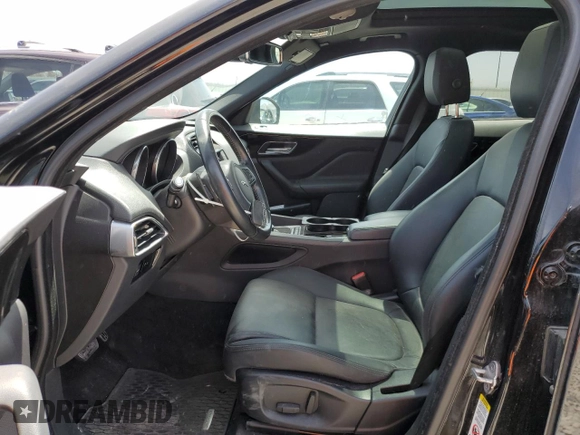 2017 Jaguar F-Pace 35t Premium with VIN SADCJ2BV2HA497819, listed as a Copart auction lot 55404655 with 139,478 mi miles and Clean Title. Bid and sale history available at DreamBid. Image 7.