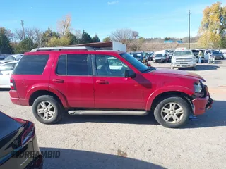 2010 Ford Explorer XLT with VIN 1FMEU6DE5AUA03758, listed as a IAAI auction lot 40921795 with 122,386 mi miles. Bid and sale history available at carsss.com. Image 13.