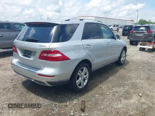 2015 Mercedes-Benz M 350 with VIN 4JGDA5HB6FA457380, listed as a IAAI auction lot 42498424 with 100,029 mi miles and . Bid and sale history available at DreamBid. Image 4.