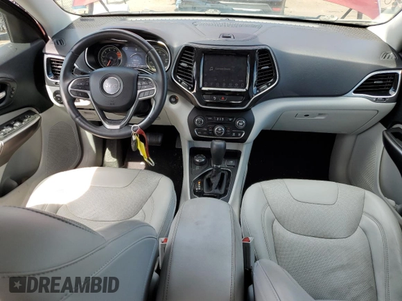 2019 Jeep Cherokee Limited with VIN 1C4PJMDX3KD305174, listed as a Copart auction lot 67926194 with 49,101 mi miles and Salvage title. Bid and sale history available at DreamBid. Image 8.