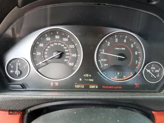 2015 BMW 4 Series 435i xDrive z VIN WBA3R5C55FK189312, wystawiony jako Copart lot #65376555 z przebiegiem 105 112 mil mil oraz Szkoda całkowita • Salvage title. Historia ofert i sprzedaży dostępna na DreamBid. Obrazek 9.