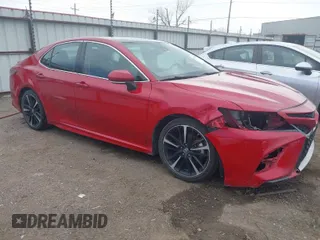 2019 Toyota Camry XSE with VIN 4T1B61HK7KU259014, listed as a IAAI auction lot 41771388 with 76,589 mi miles. Bid and sale history available at carsss.com. Image 1.