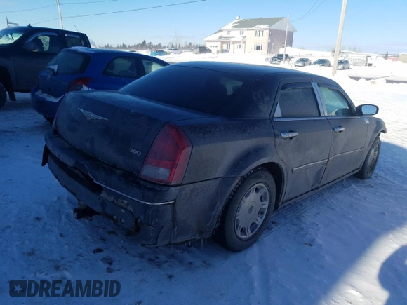 2006 Chrysler 300 Touring with VIN 2C3KA53G16H128994, listed as a Copart auction lot 45585505 with 95,301 mi miles and Salvage Title. Bid and sale history available at carsss.com. Image 3.