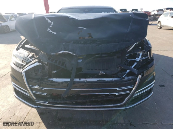 2019 Audi A8 L with VIN WAU8DAF83KN011684, listed as a Copart auction lot 85439424 with 33,651 mi miles and Salvage Title. Bid and sale history available at carsss.com. Image 5.