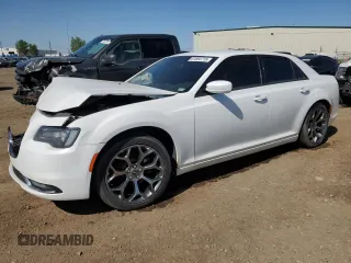 2016 Chrysler 300 S z VIN 2C3CCABG5GH324866, wystawiony jako Copart lot #61854715 z przebiegiem 160 249 mil mil oraz Szkoda całkowita • Salvage title. Historia ofert i sprzedaży dostępna na DreamBid. Obrazek 1.