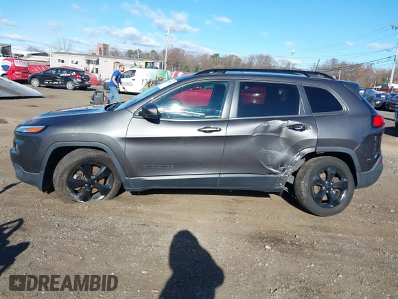 2017 Jeep Cherokee Limited с VIN 1C4PJMDB1HW524720, выставлен на аукционе IAAI как лот 40827046 с пробегом 72 559 миль миль и . История ставок и продаж доступна на DreamBid. Изображение 14.