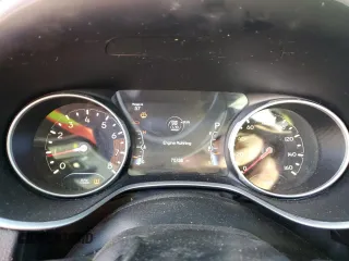 2018 Jeep Compass Altitude with VIN 3C4NJDBBXJT325669, listed as a Copart auction lot 87762825 with 70,738 mi miles and Salvage Title. Bid and sale history available at carsss.com. Image 9.