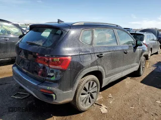 2023 Volkswagen Taos S z VIN 3VVCX7B24PM373552, wystawiony jako Copart lot #49386635 z przebiegiem 10 606 mil mil oraz Szkoda całkowita • Salvage title. Historia ofert i sprzedaży dostępna na DreamBid. Obrazek 3.