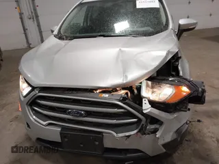 2019 Ford EcoSport SE with VIN MAJ6S3GLXKC307981, listed as a IAAI auction lot 41915801 with 31,998 mi miles. Bid and sale history available at carsss.com. Image 6.