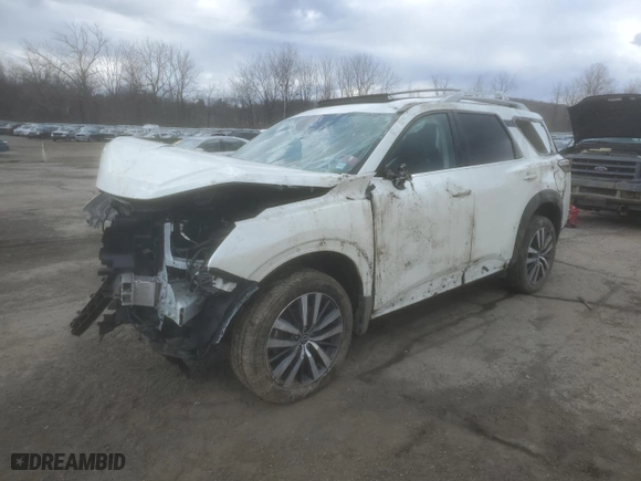 2022 Nissan Pathfinder Platinum with VIN 5N1DR3DJ4NC263945, listed as a Copart auction lot 50777165 with 31,916 mi miles and Salvage Title. Bid and sale history available at carsss.com. Image 1.