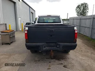 2014 Ford F-350 XL z VIN 1FT8X3B63EEA94659, wystawiony jako Copart lot #58894225 z przebiegiem 95 547 mil mil oraz Czysty tytuł • Clean title. Historia ofert i sprzedaży dostępna na DreamBid. Obrazek 6.