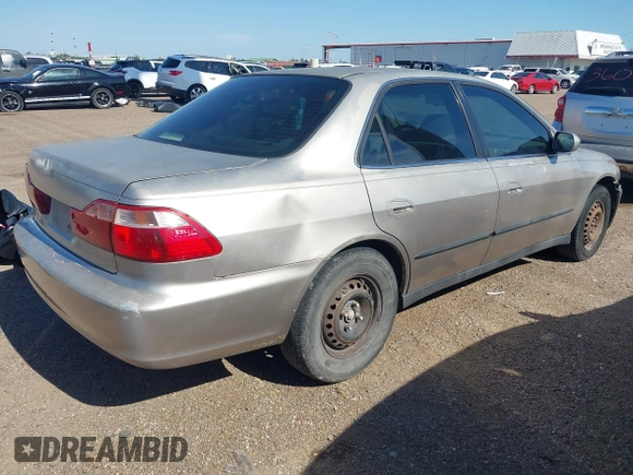 1998 Honda Accord LX with VIN 1HGCG5542WA266612, listed as a IAAI auction lot 42208066 with 202,101 mi miles and . Bid and sale history available at DreamBid. Image 4.